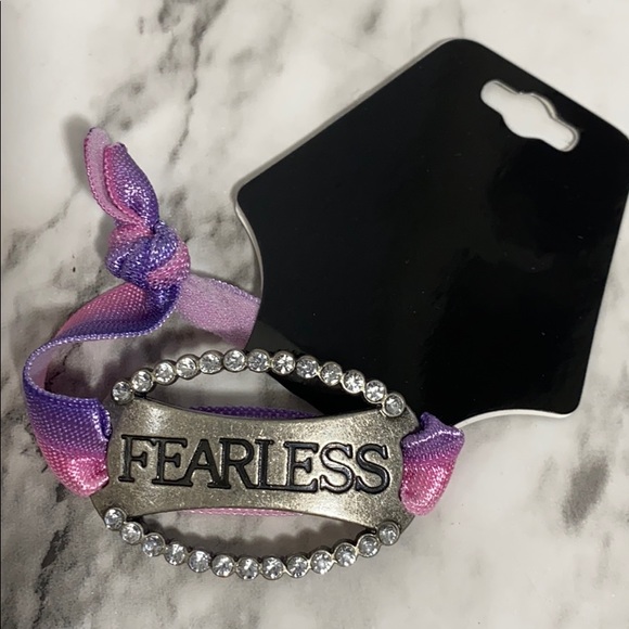 3 for $12 New “Fearless” crystal stretch ribbon bracelet each - Picture 3 of 5